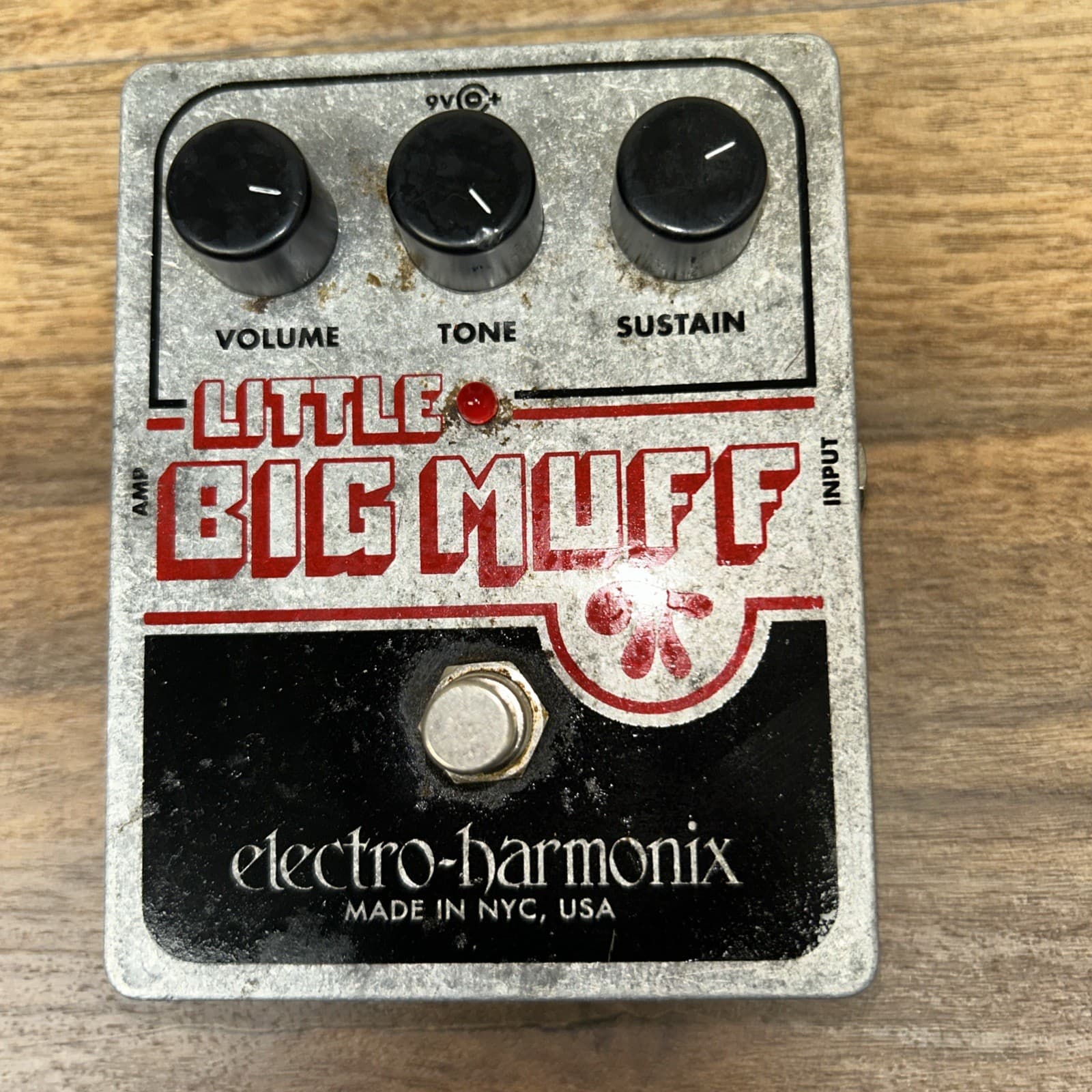 Electro-Harmonix Little Big Muff Analog Fuzz Pedal for Electric Guitar