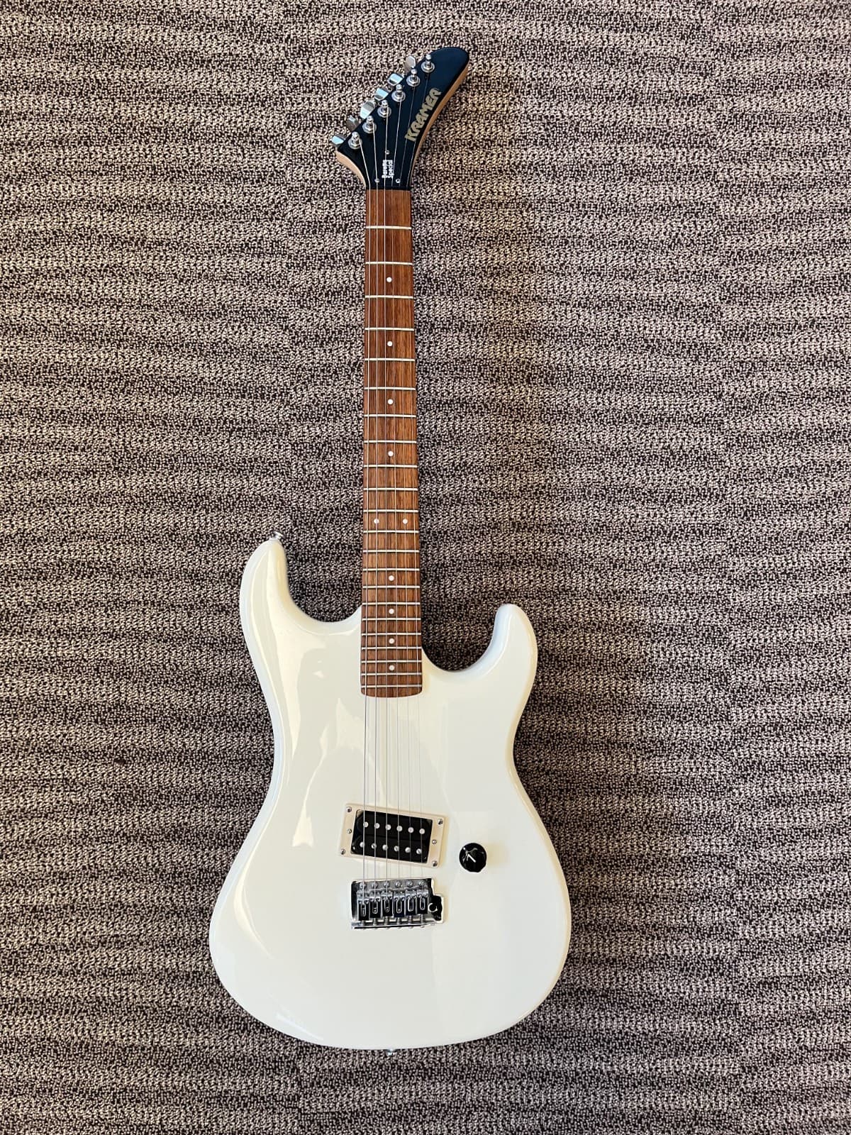 Kramer Baretta Special with DiMarzio 36th Anniversary PAF - Vintage White!