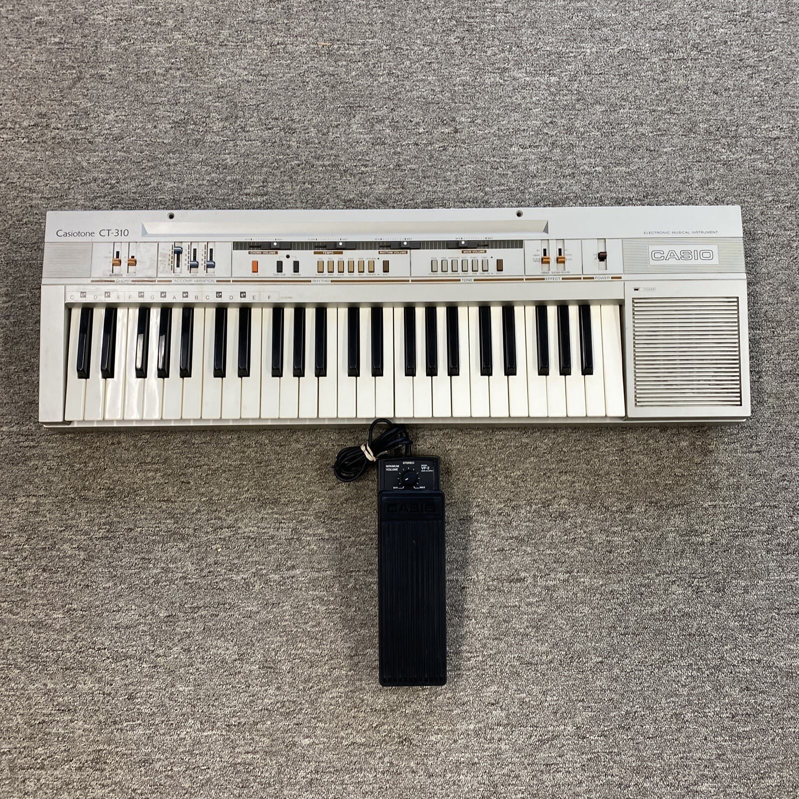 Casio CT-310 Casiotone Keyboard Synthesizer Piano