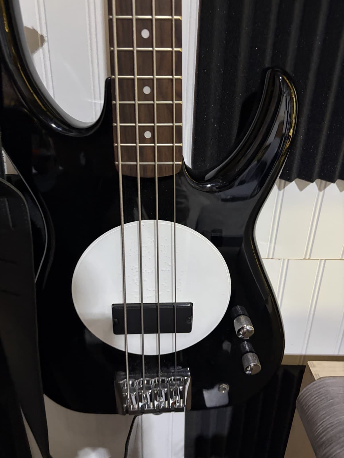 flea bass guitar. VGC new Flatwounds Gig Bag Included. U S Shipping Only. $450