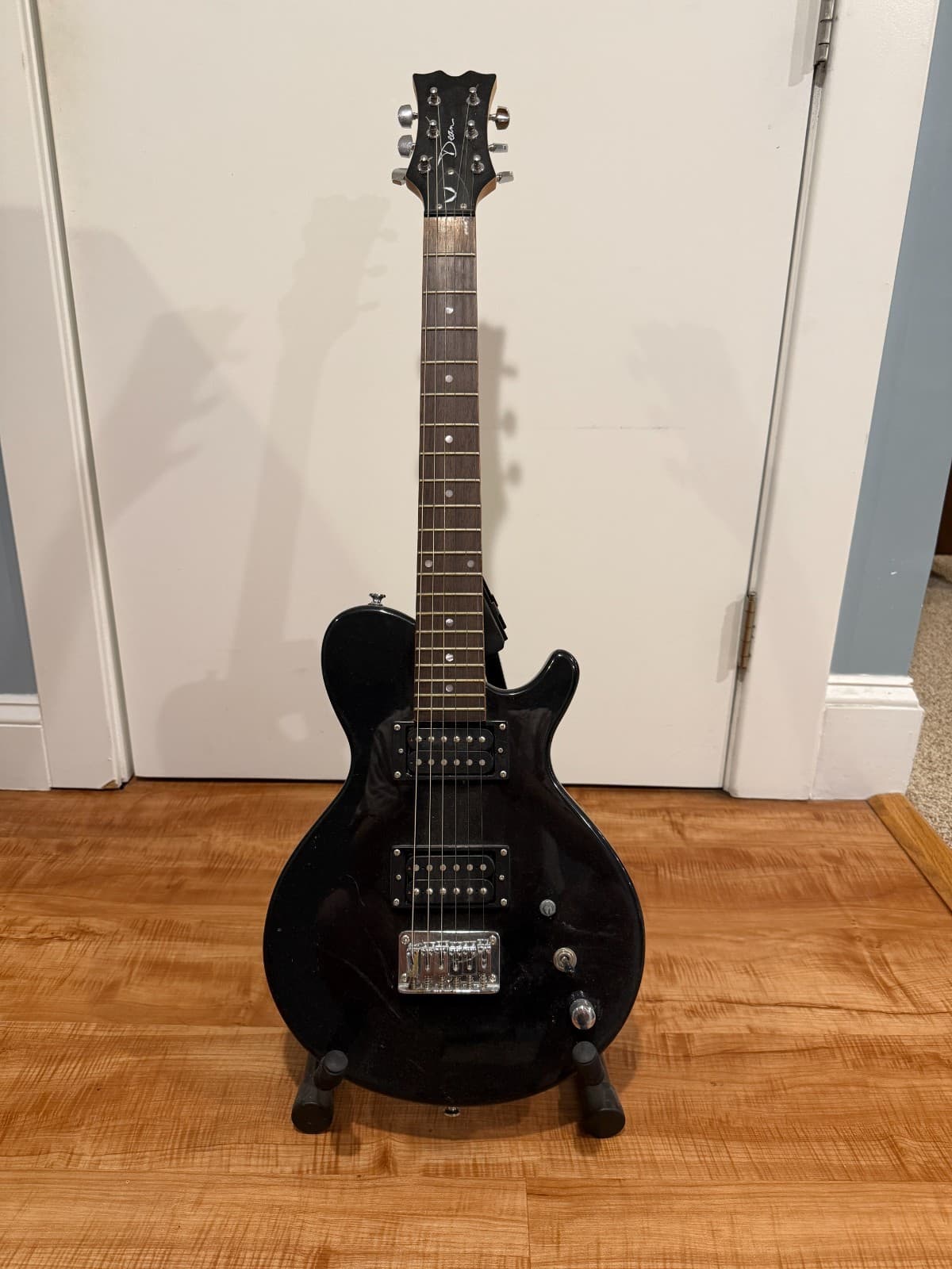 Dean Evo Mini 3/4 Electric Guitar Classic Black EVOJ CBK Dual Humbuckers