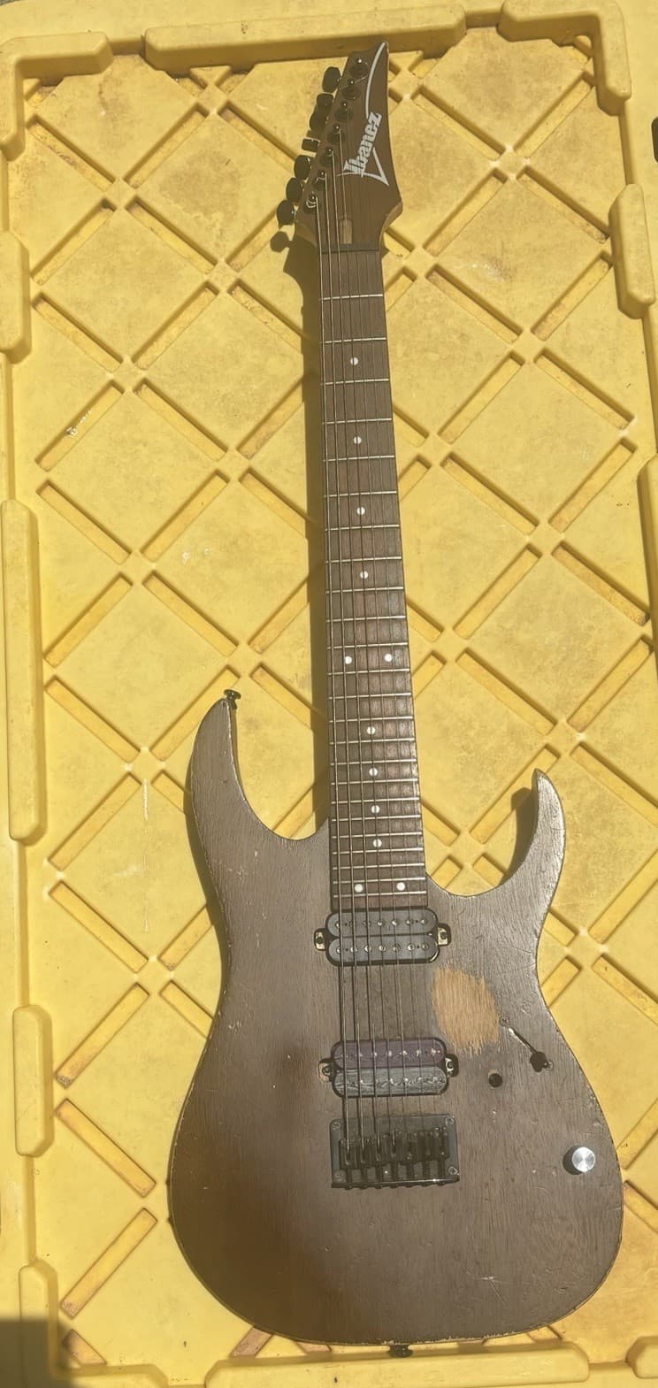Ibanez RG Series RG7421 7-String w/Bare Knuckles Aftermath bridge pickup