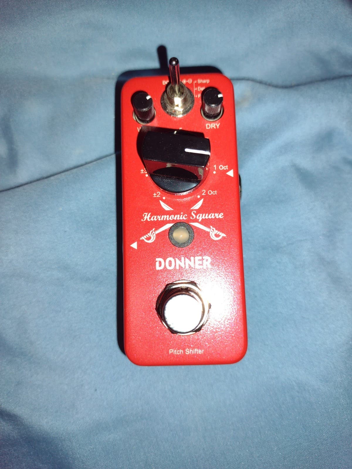 Donner Harmonic Square Octave / Pitch Shifter Mini Guitar Effect Pedal,