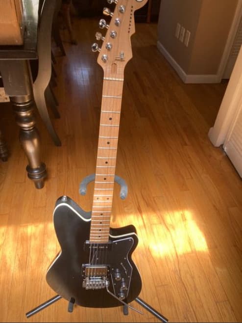 Reverend Double Agent -- All original, Black, Mint, No Reserve!
