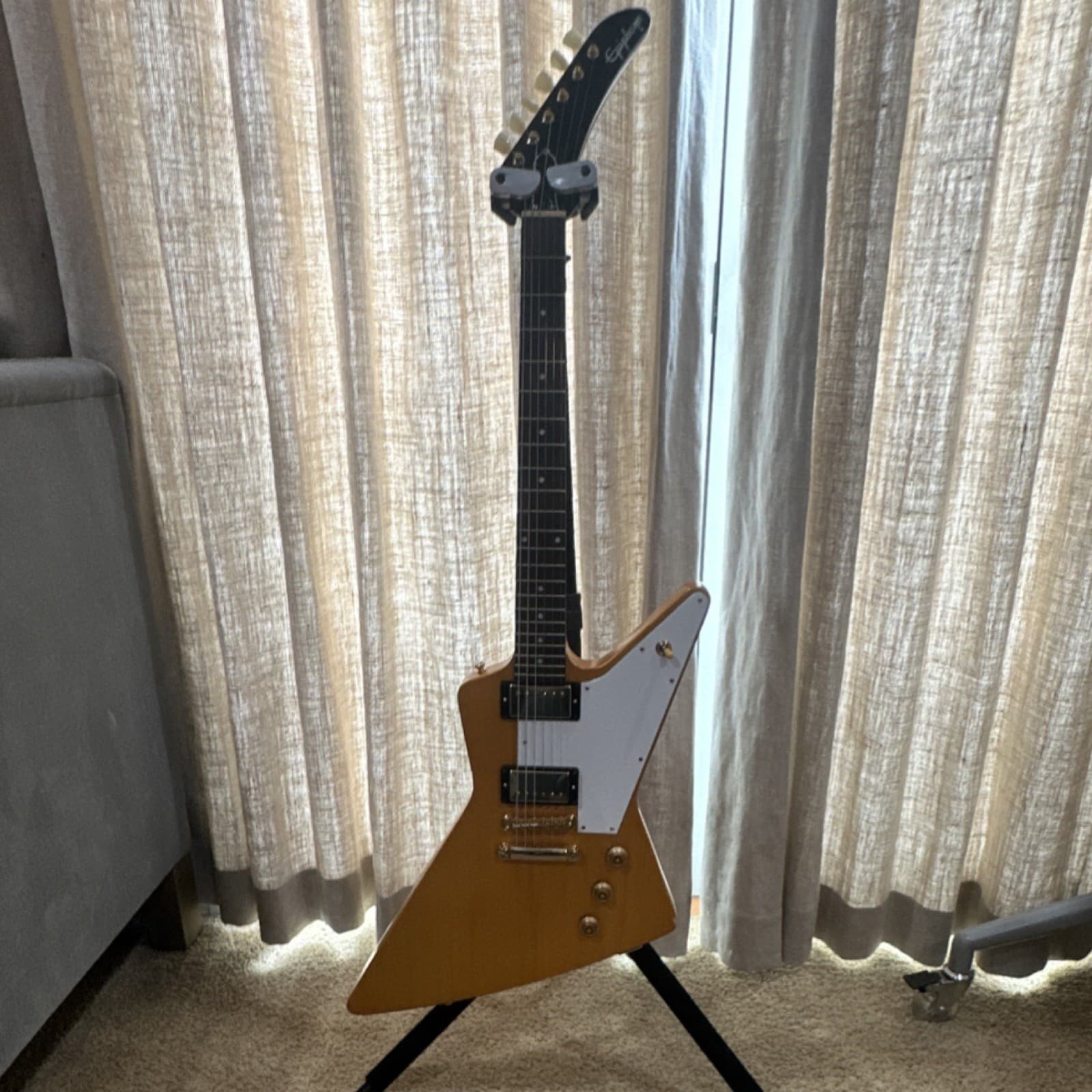 Epiphone Explorer Electric Guitar Natural 6-String Right-Handed Rosewood 2023