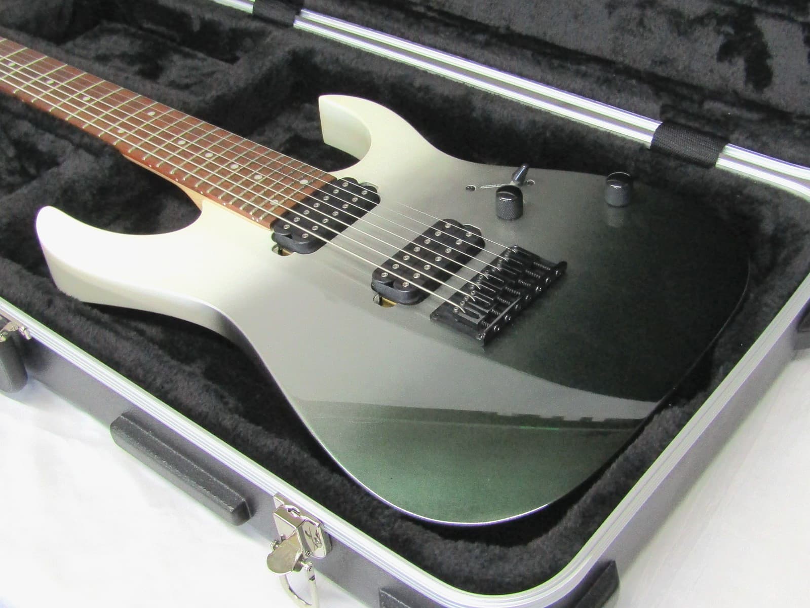 2020 Ibanez 7-String Electric Guitar RH Pearl Black Fade Metallic, RG7421 1P-06