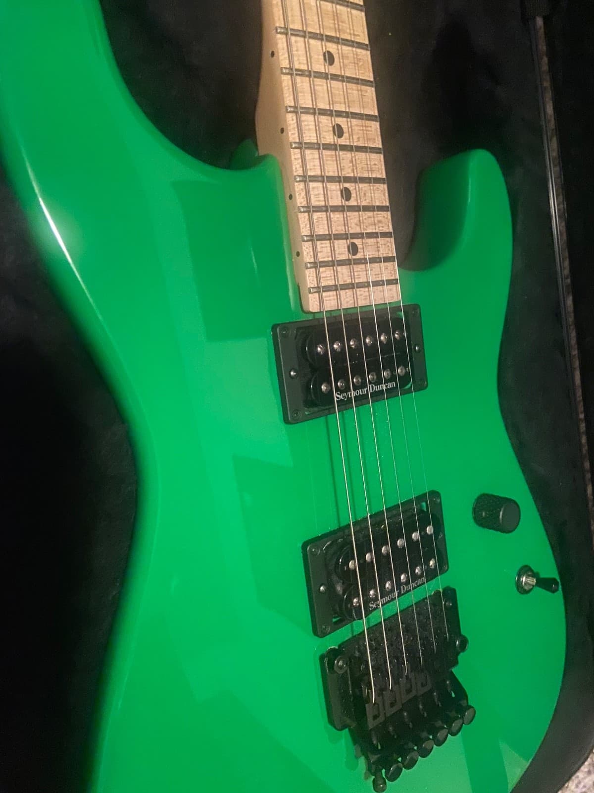 Charvel San Dimas 2008 USA Style 1 Slime Green with Hard Shell Case