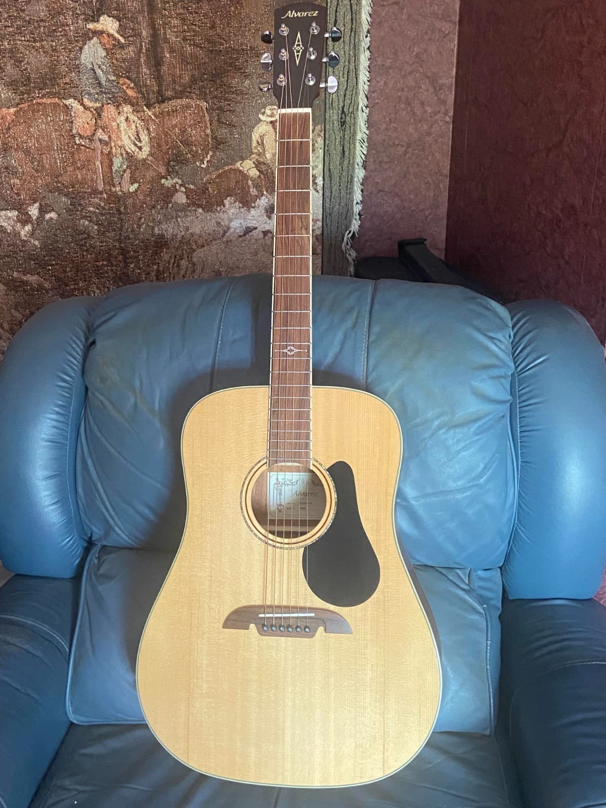 Alvarez AD60 Dreadnought Guitar