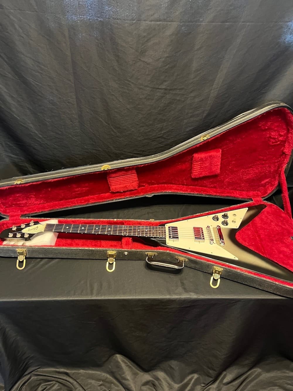 1979 Gibson Silverburst Flying V Guitar W/OHSC-All Original & Excellent!