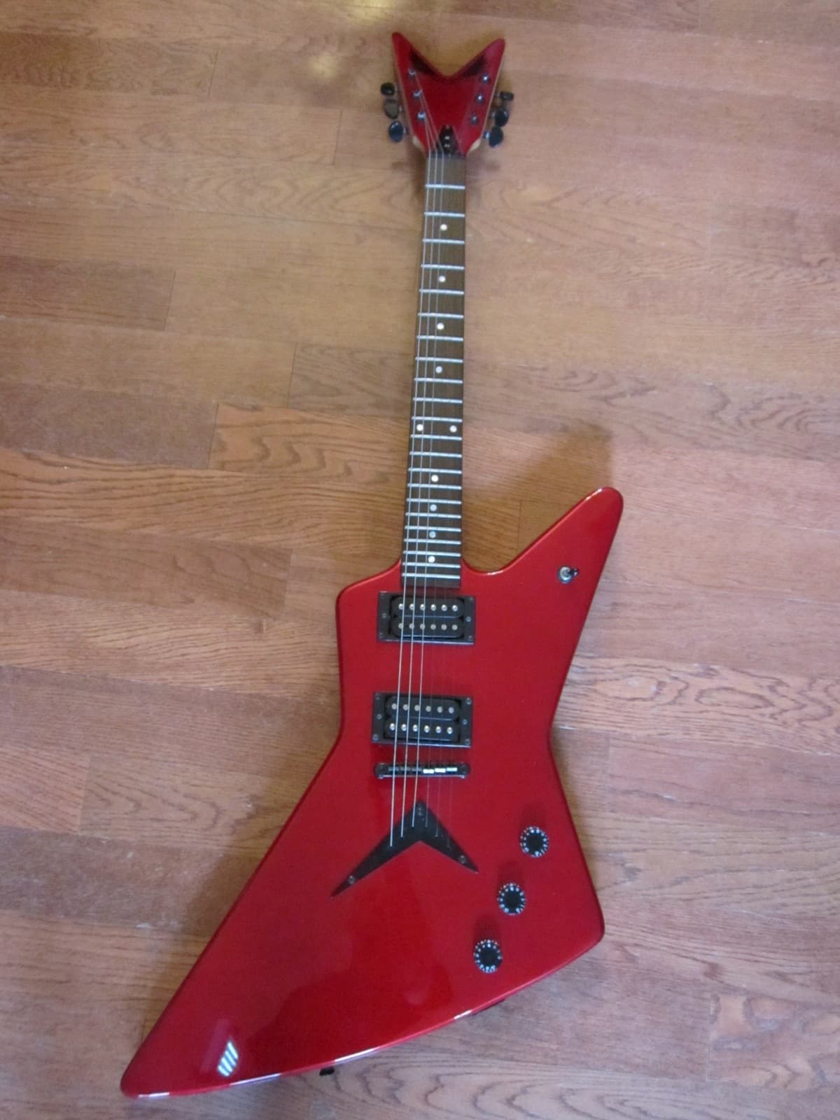 Dean ZX Explorer Electric Guitar RARE Metallic RED, w/ gig bag