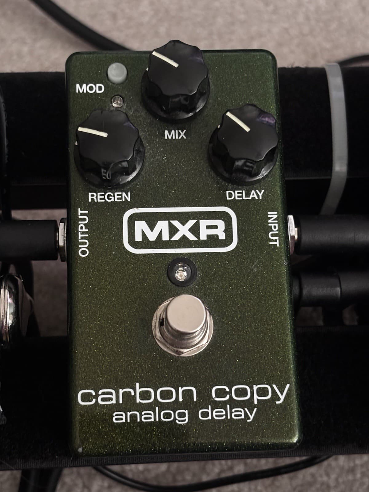 MXR Carbon Copy Green Analog Delay Guitar Effects Pedal for Electric Guitar