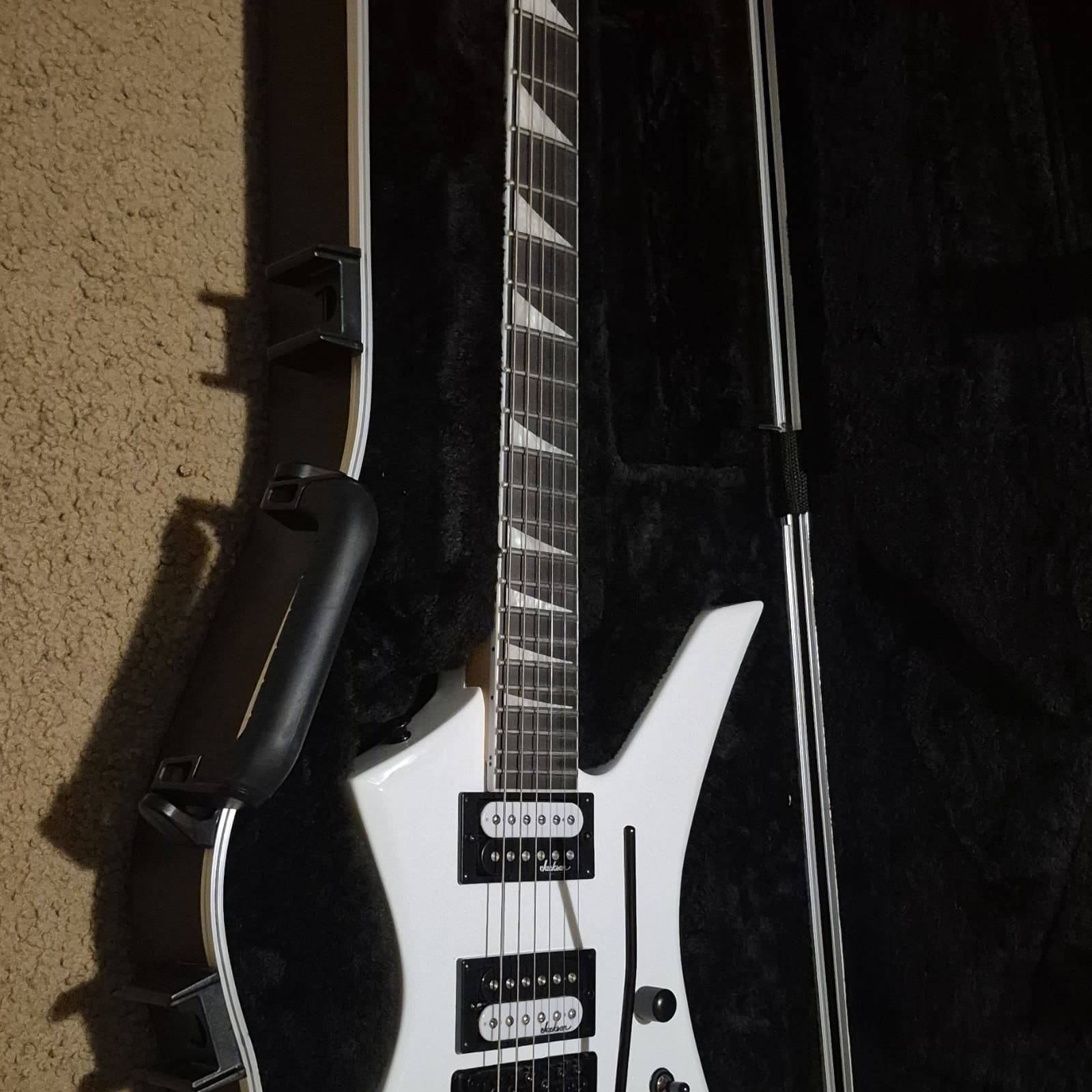 Jackson Kelly js32 White Snow white Electric Guitar Floyd Rose Tremolo.