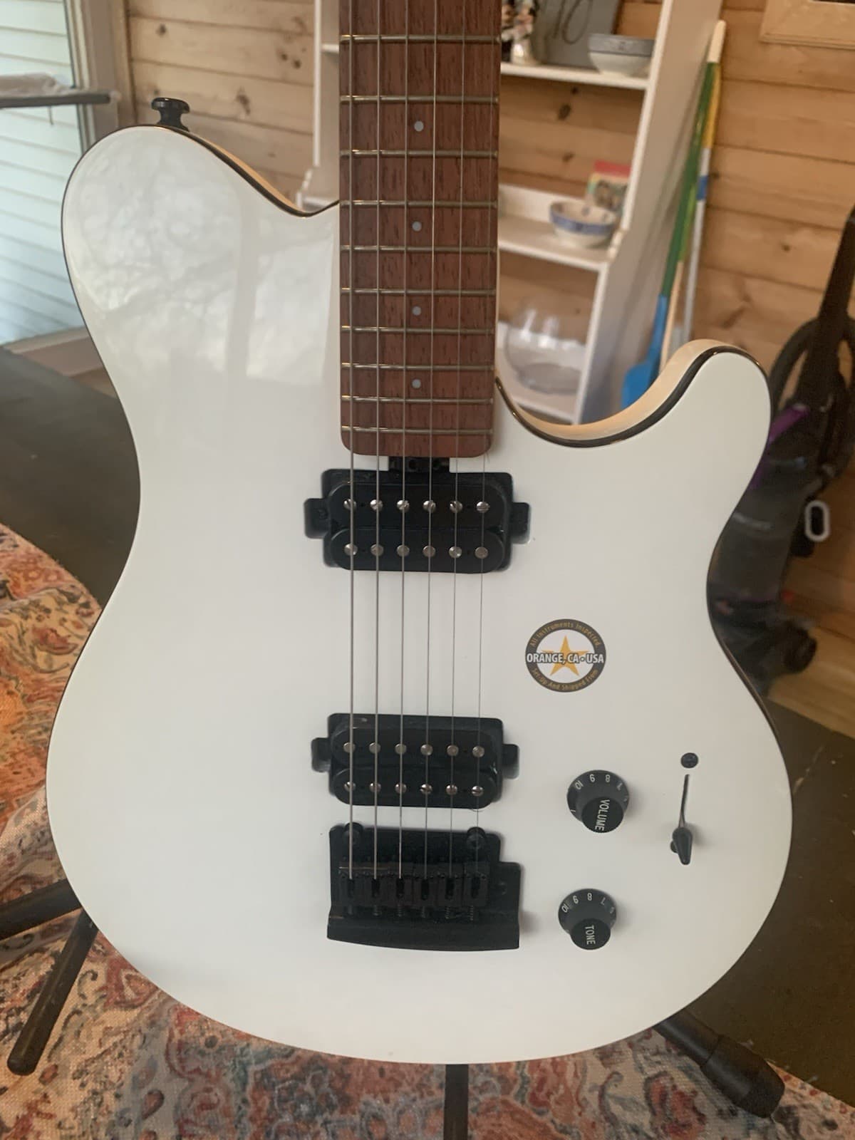 STERLING BY MUSIC MAN AXIS SUB SERIES (P33014859)