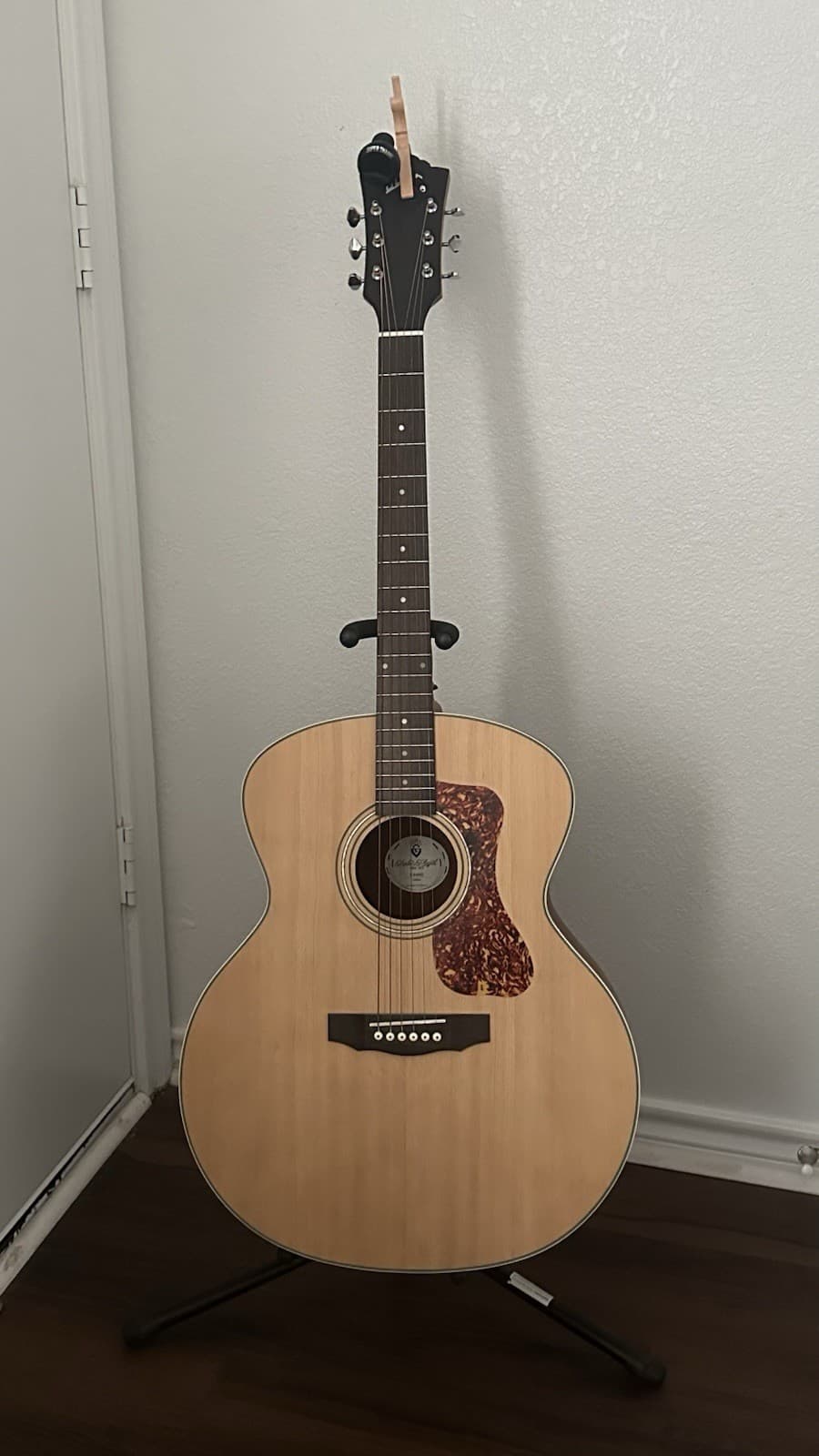 Guild F-240E Westerly Jumbo Acoustic Guitar Natural 6-String RH