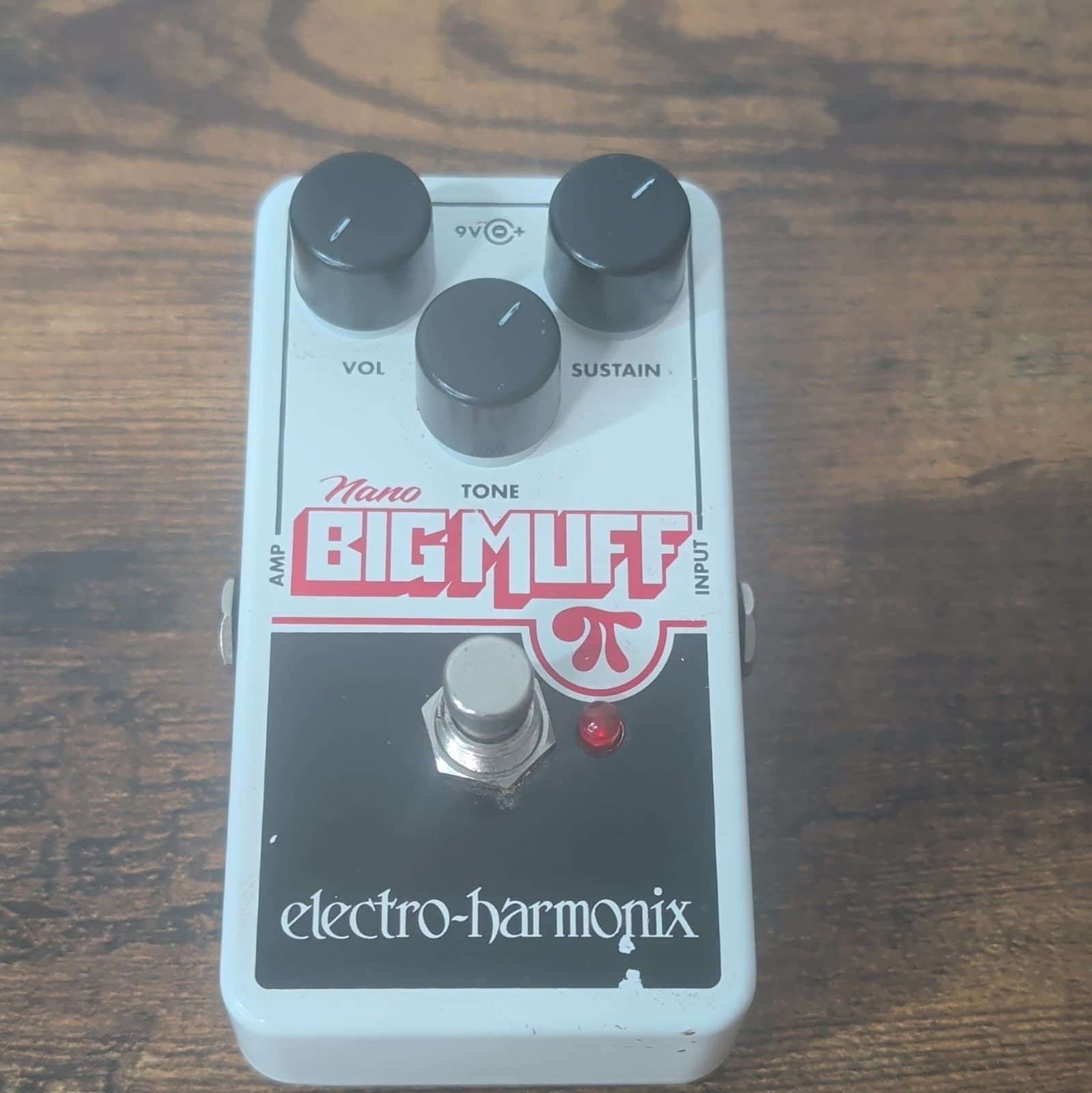 Electro-Harmonix Nano Big Muff Analog Fuzz Guitar Effects Pedal