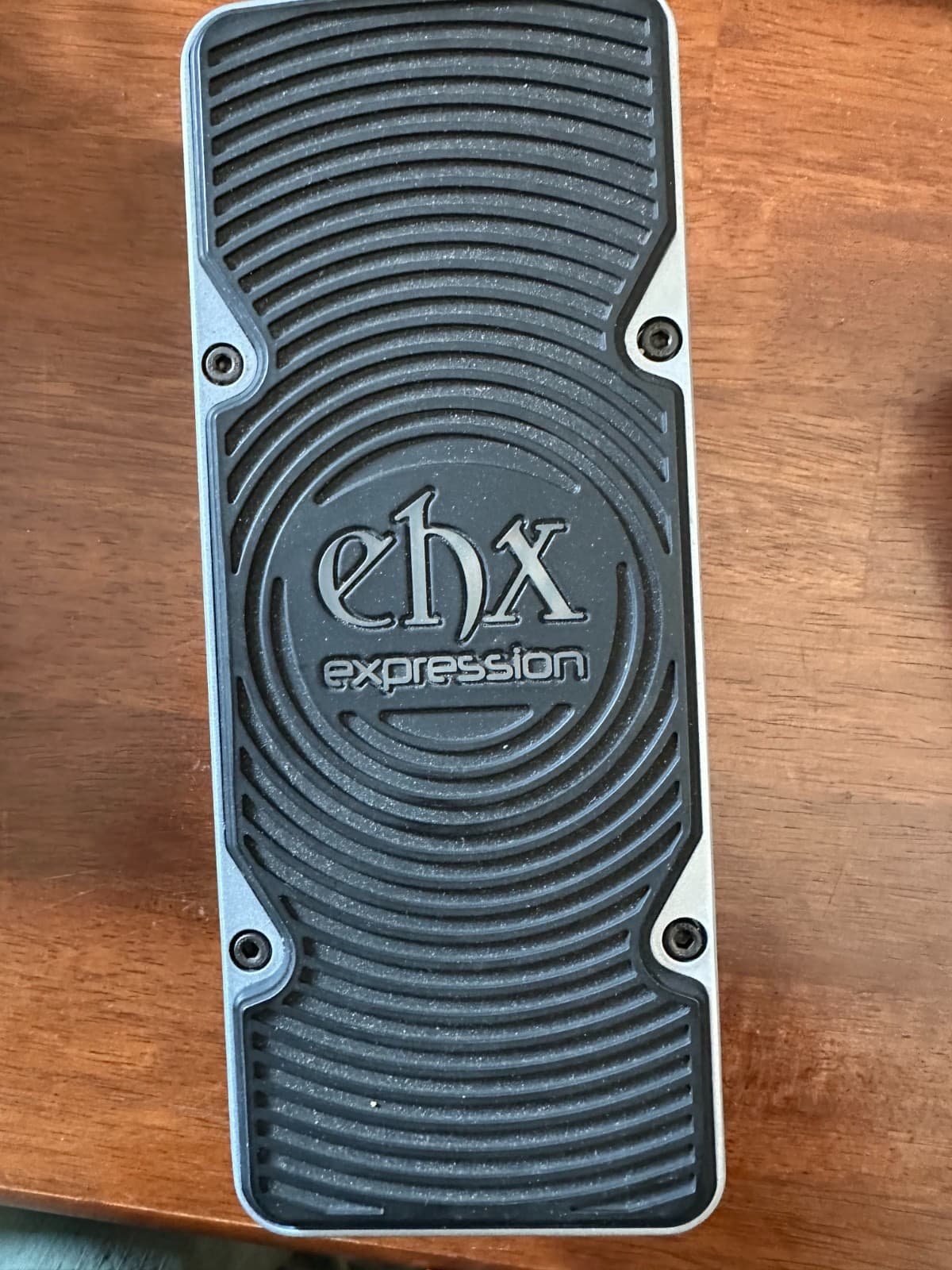 electro harmonix expression pedal guitar