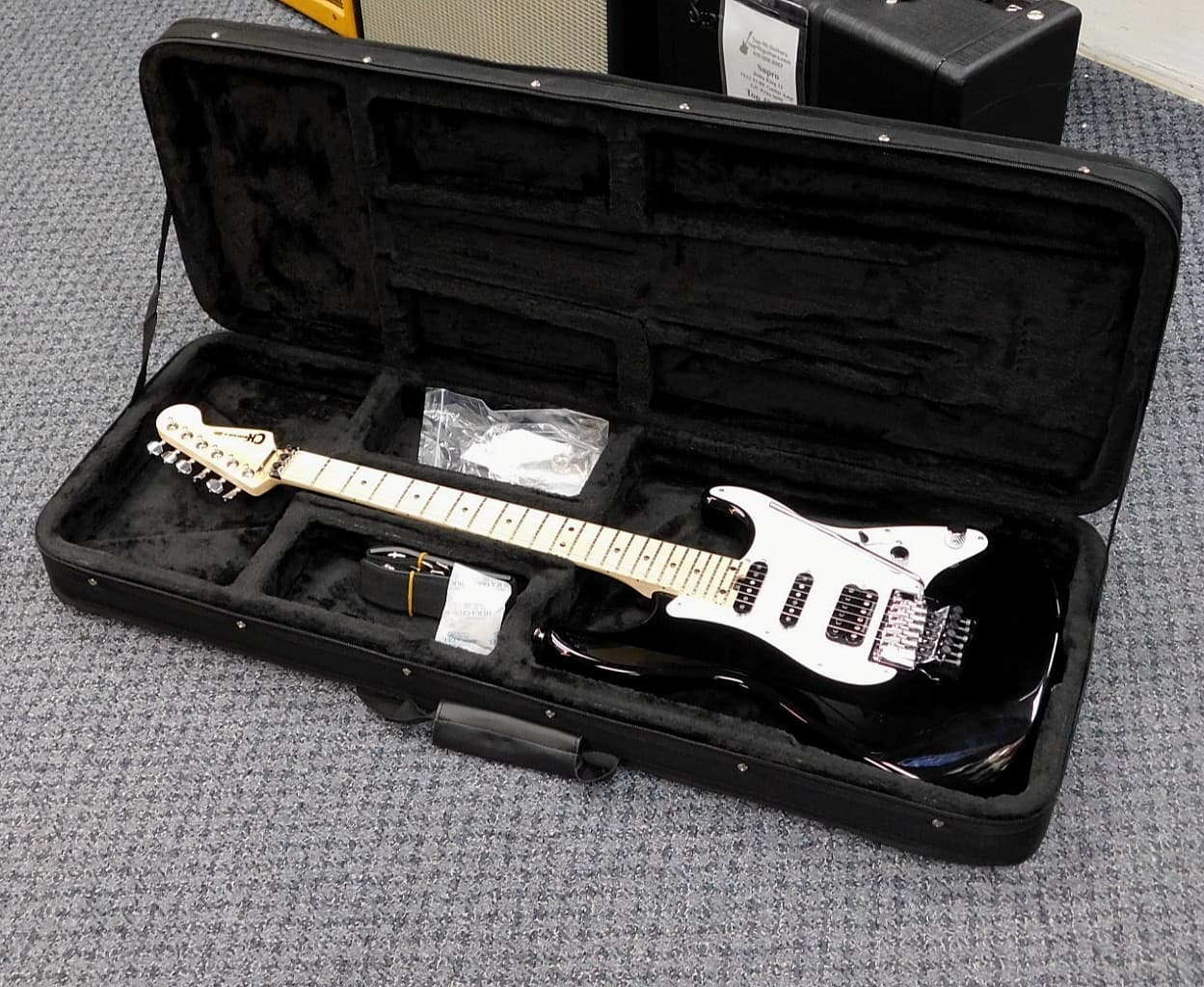 2024 Charvel MJ So-Cal Style 1 HSS FR M Electric Guitar! Gloss Black! VERY NICE!