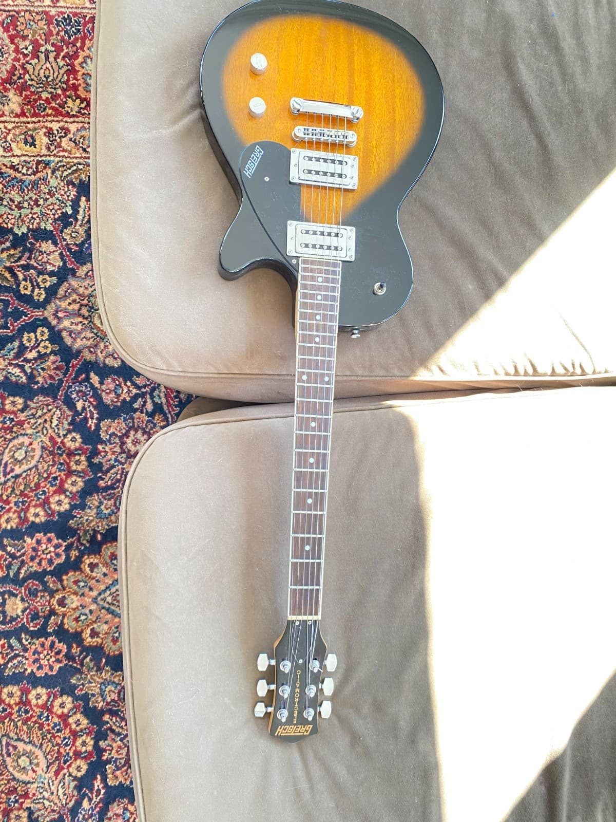 gretsch electromatic guitar