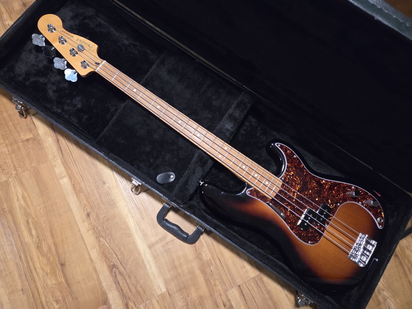 Fender Precision Bass Mexico 2020