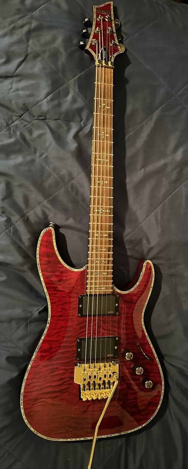 Schecter Hellraiser Diamond Series 6-String Electric Guitar, Red Solid Body