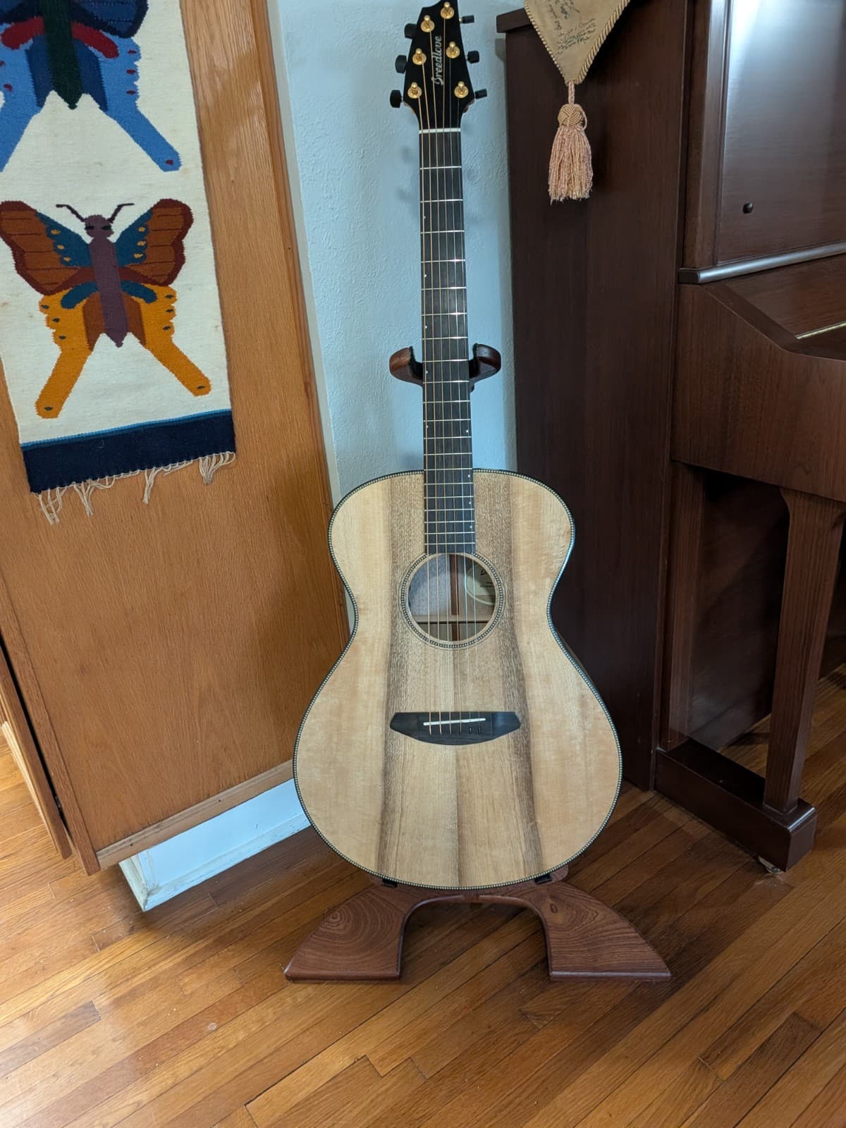 Breedlove Oregon Concert E