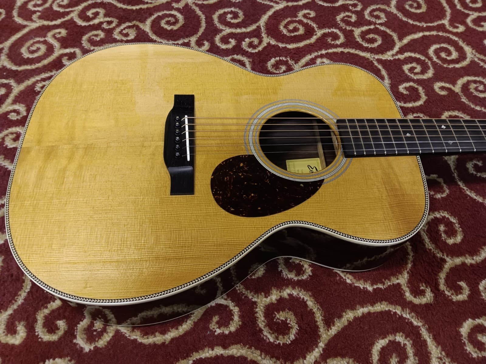 Eastman E20OM-TC Orchestra Model Acoustic Guitar w/ Hard Case MINT