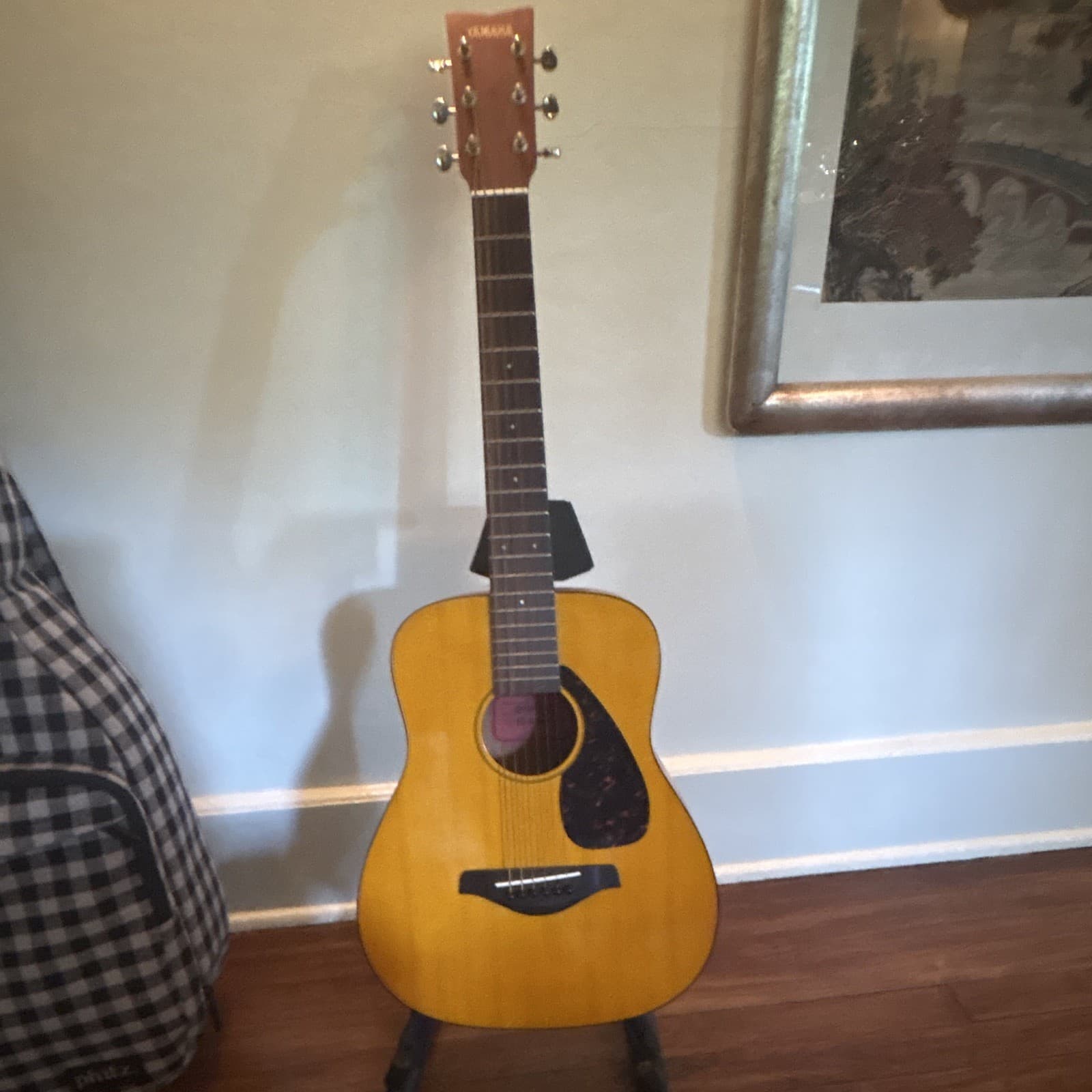 Yamaha FG-Junior JR1 3/4 Right-Handed 6-String Acoustic Guitar Natural Bag