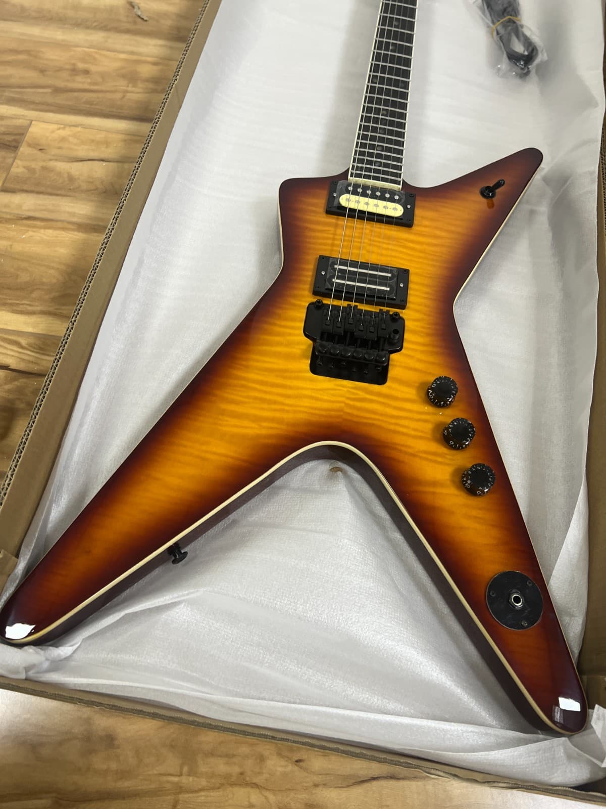 US warehouse Dimebag Darrel The Dean ML Electric Guitar Black Hardware