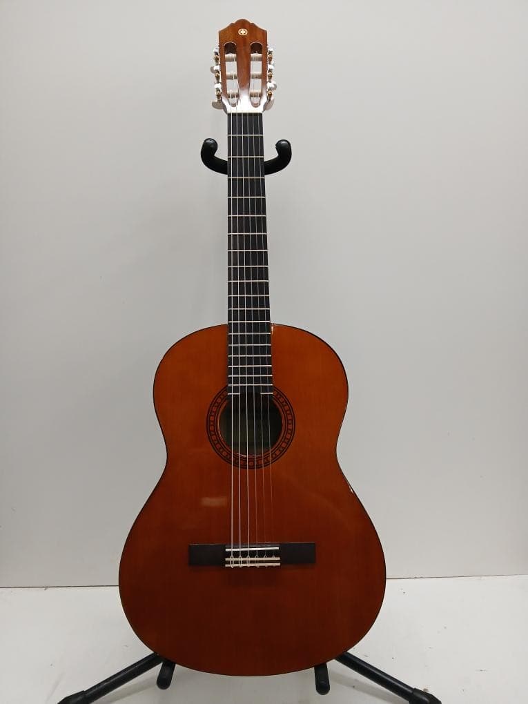 YAMAHA CG-110 - CLASSICAL GUITAR (P18029098)