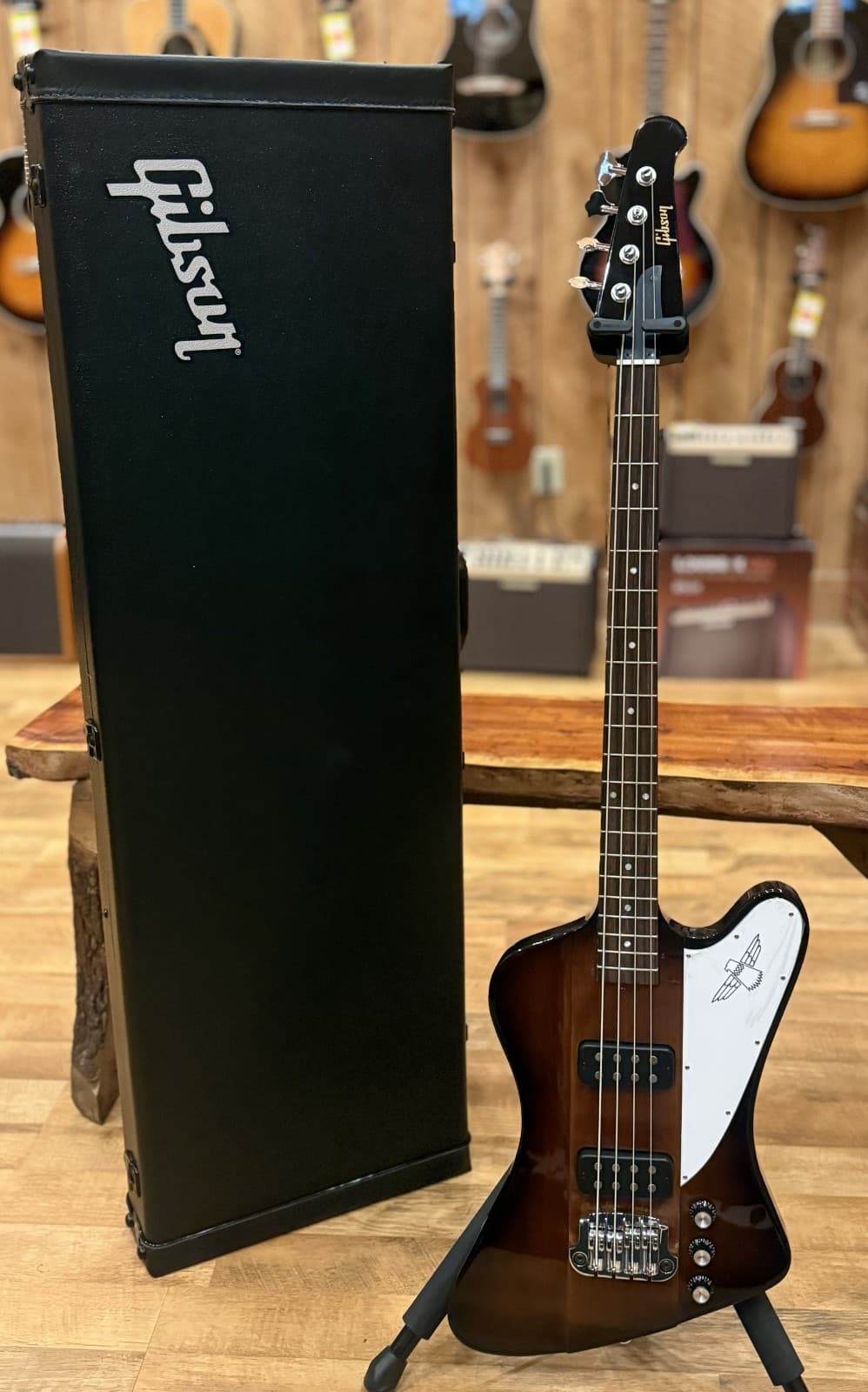 Gibson ThunderBird 4 String Bass Tobacco Sunburst With Gibson Case, Strap, & COA