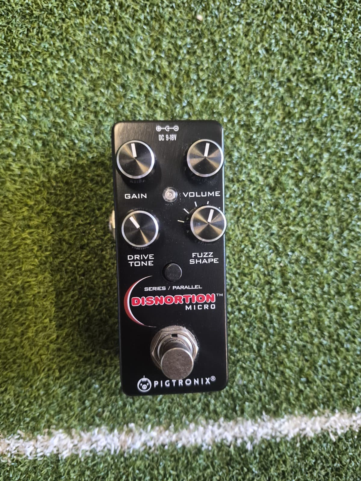 Pigtronix Disnortion Micro Distortion Overdrive Fuzz Pedal for Guitar and Bass