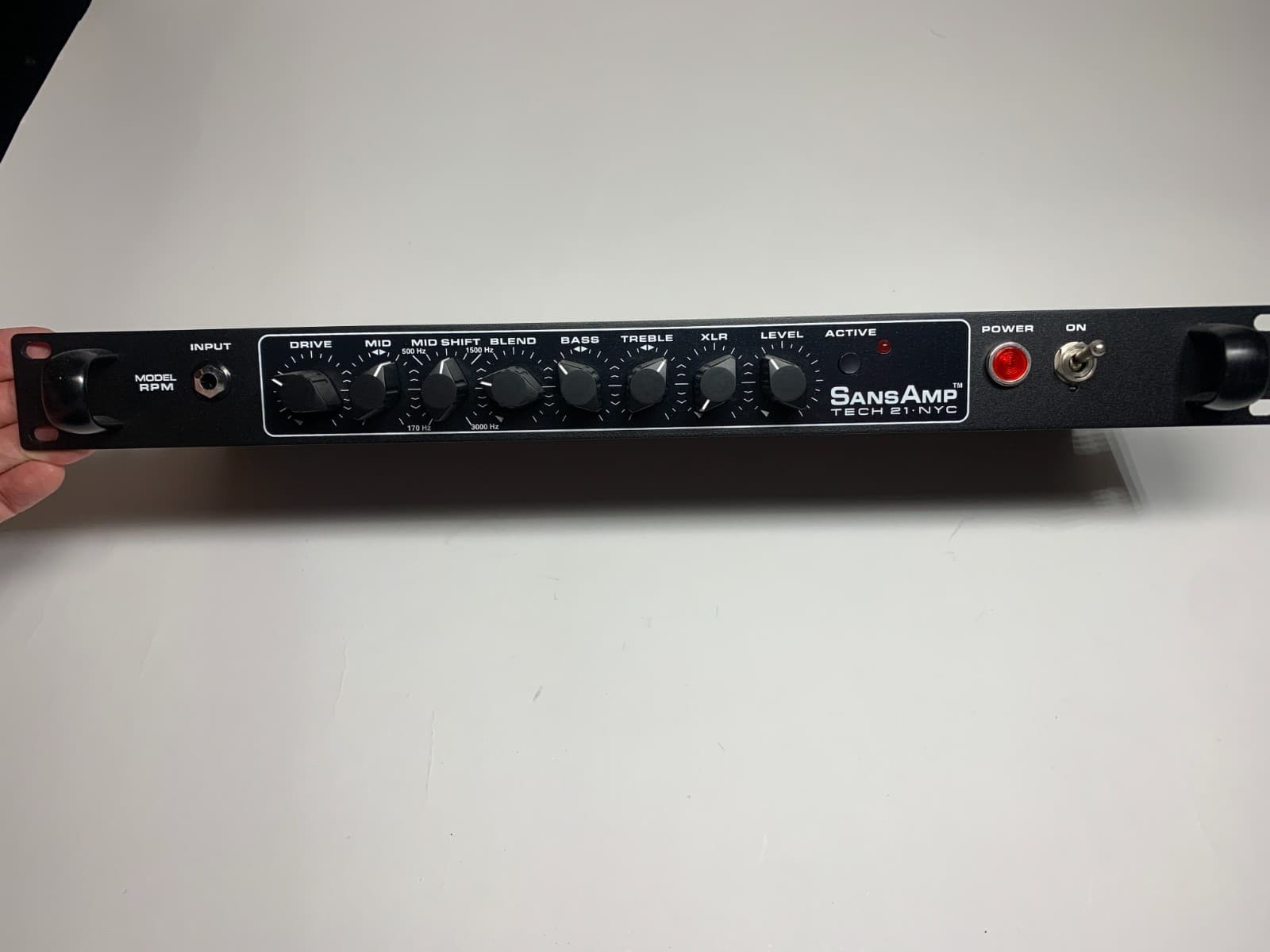 Tech 21 SansAmp RBI Bass Preamp DI Sans Amp Bass Guitar Rack Unit - MINT