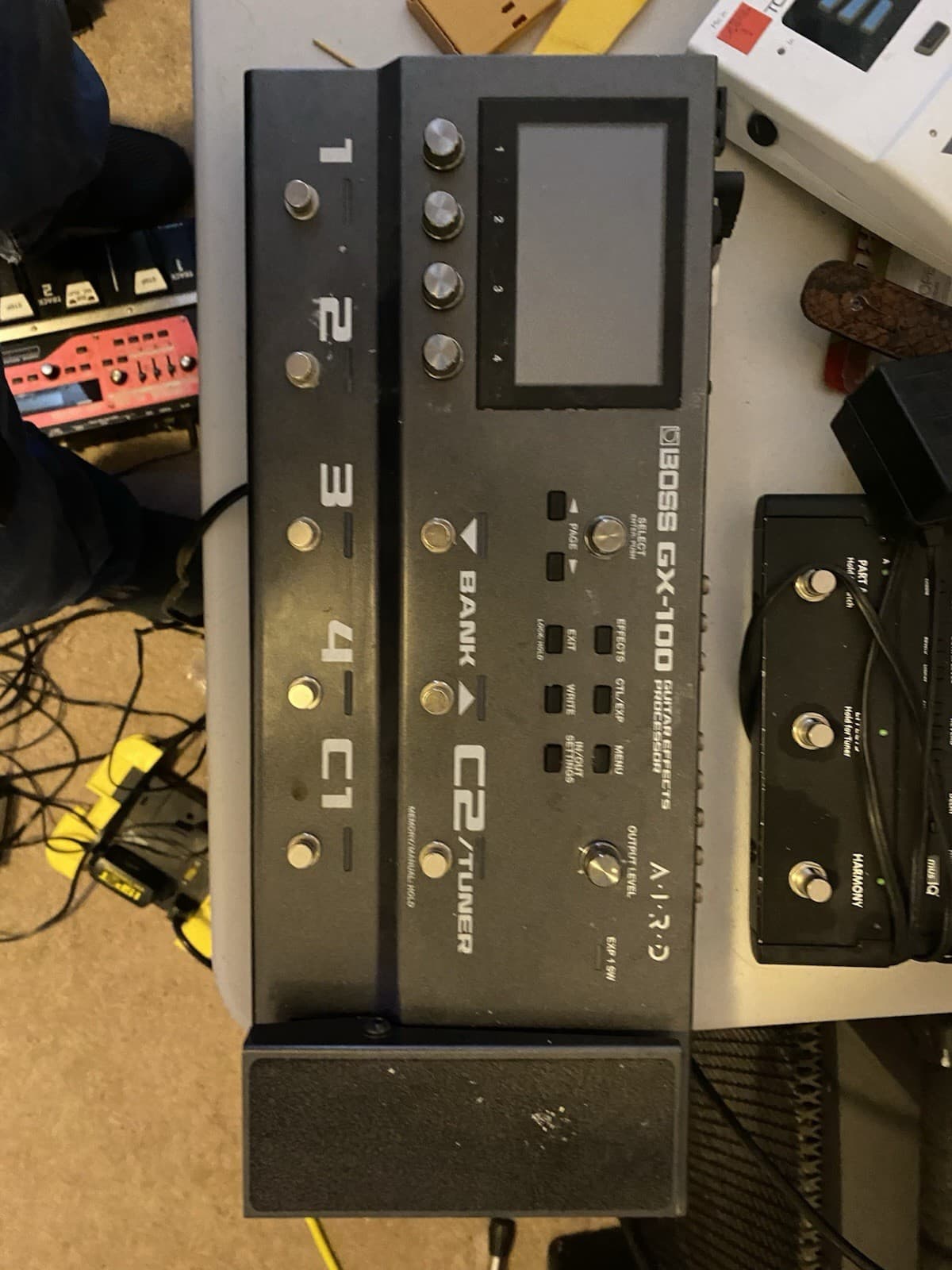 Boss GX-100 Electric Guitar Multi-Effect Pedal Processor