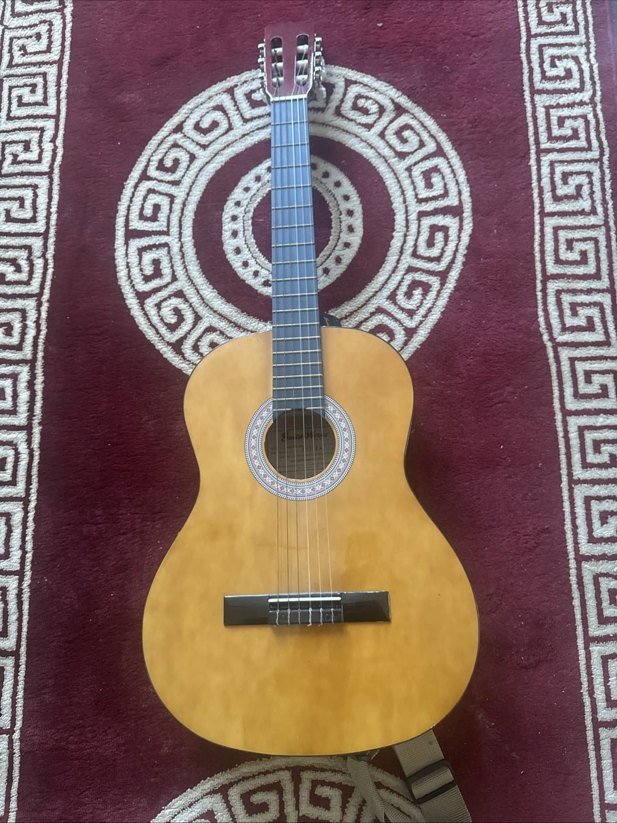 GuitarWorks SO-GWL-510 Classical Acoustic Guitar Nylon String Student Beginner