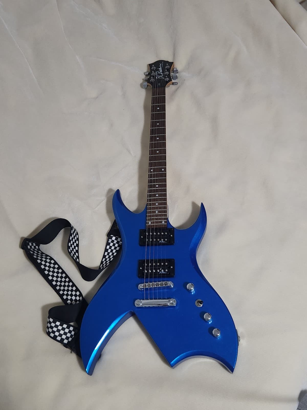 BC Rich Bich Platinum Series Guitar