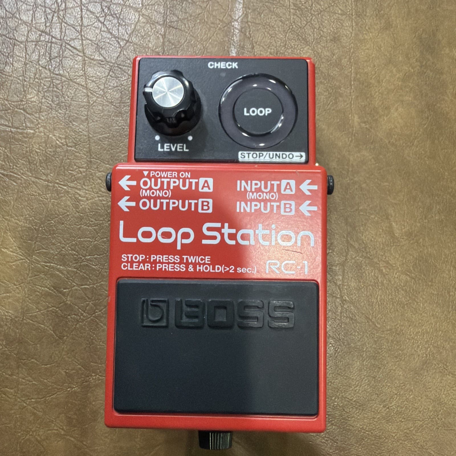 Boss RC‑1 Loop Station – Compact Guitar Looper Pedal – Excellent Condition