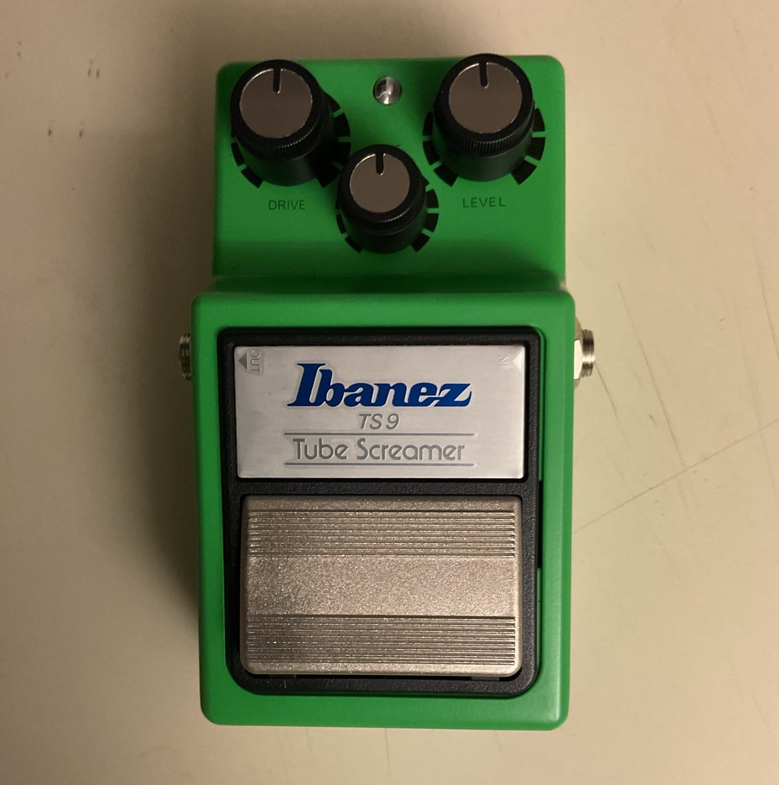 Ibanez TS9 Tube Screamer Analog Overdrive Effects Pedal for Electric Guitar