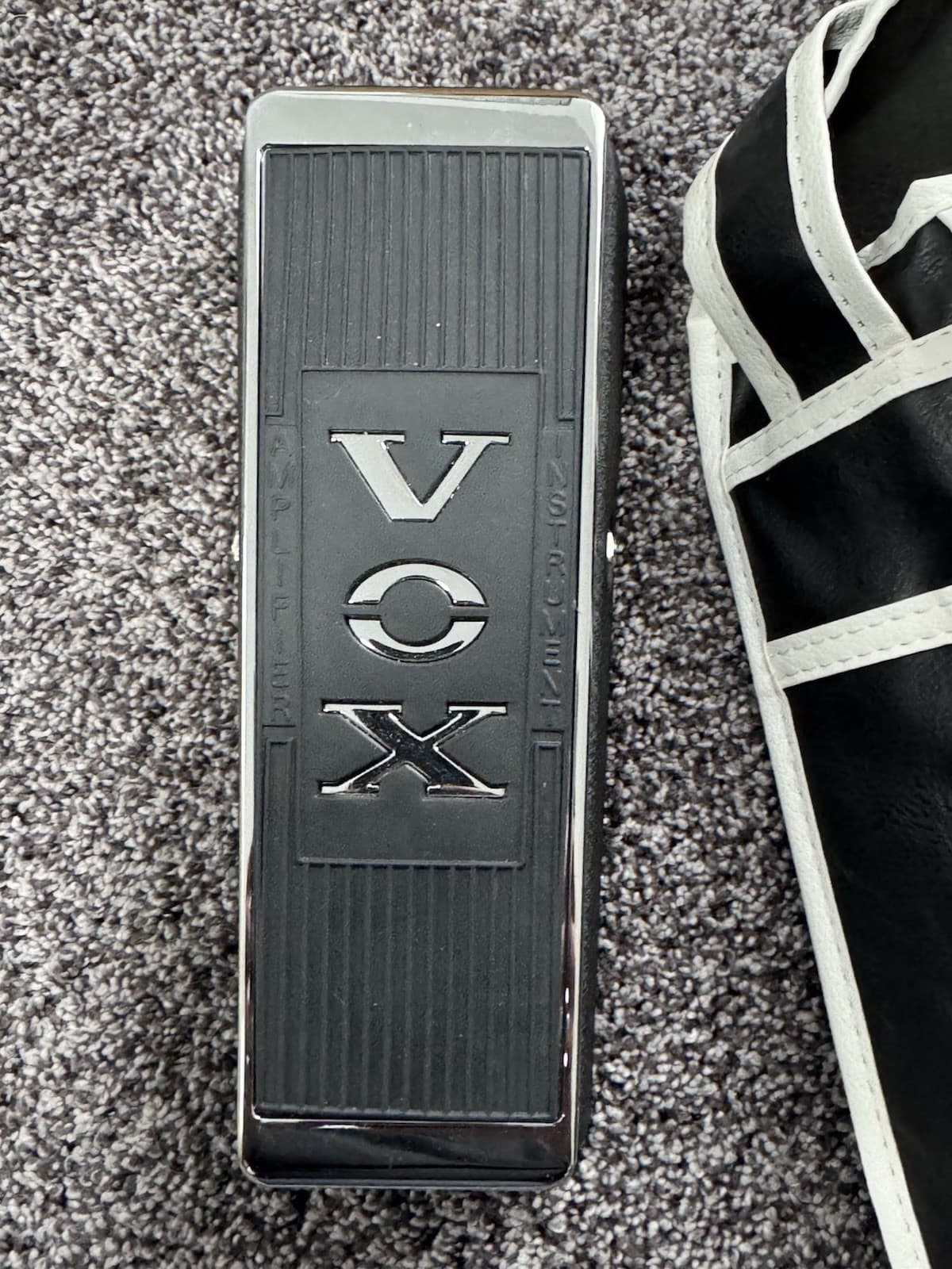 VOX Amplification V847 USA Classic Wah Pedal & Bag 60's Vibe Hendrix Guitar Tone
