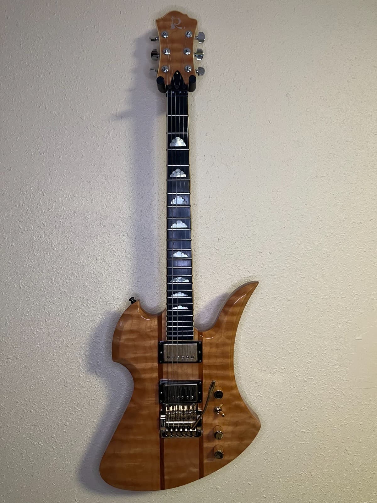 B.C. Rich Mockingbird Caliber Classic Natural Kahler Tremolo w/ Case