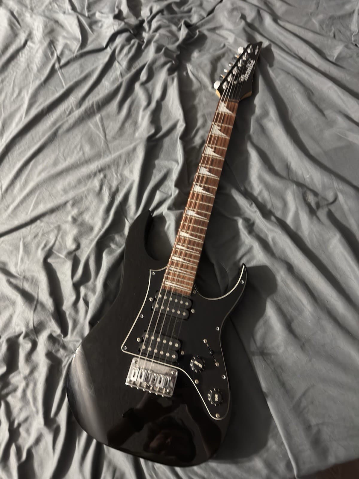 Black Ibanez Electric Guitar 6 String Right-Handed with Fender AMP and Cable