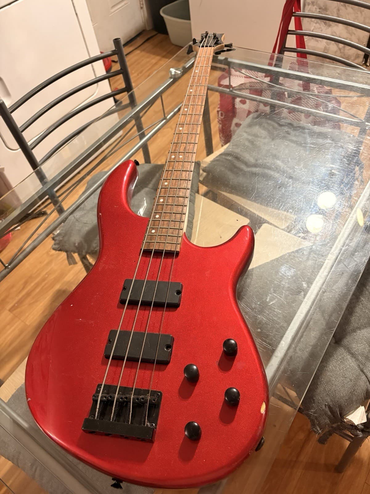 DEAN GUITARS E10APJ BASS GUITAR