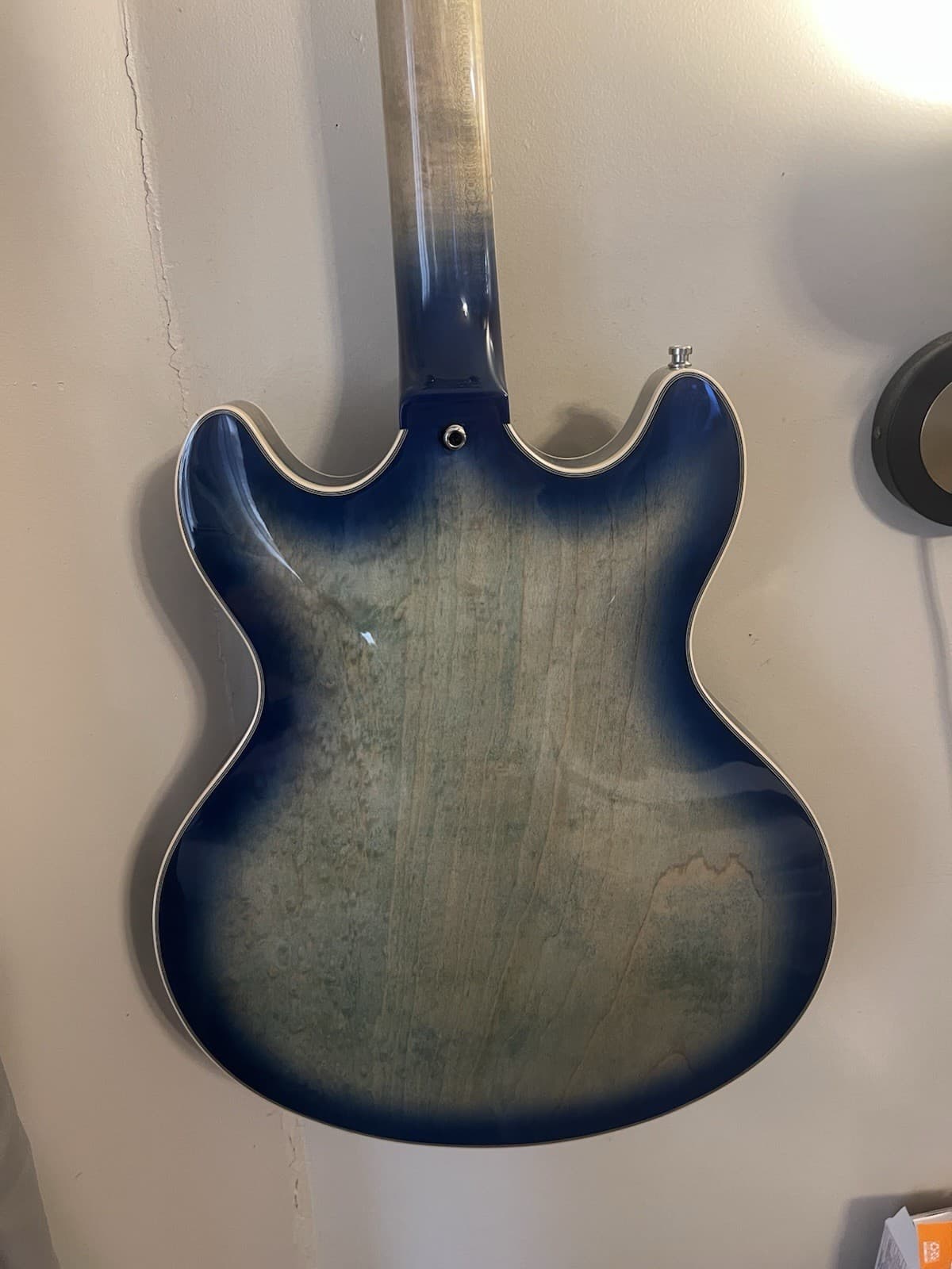 D'Angelico Premier Semi-Hollow guitar Blue Burst w/ Amplifier & Multi-Effects