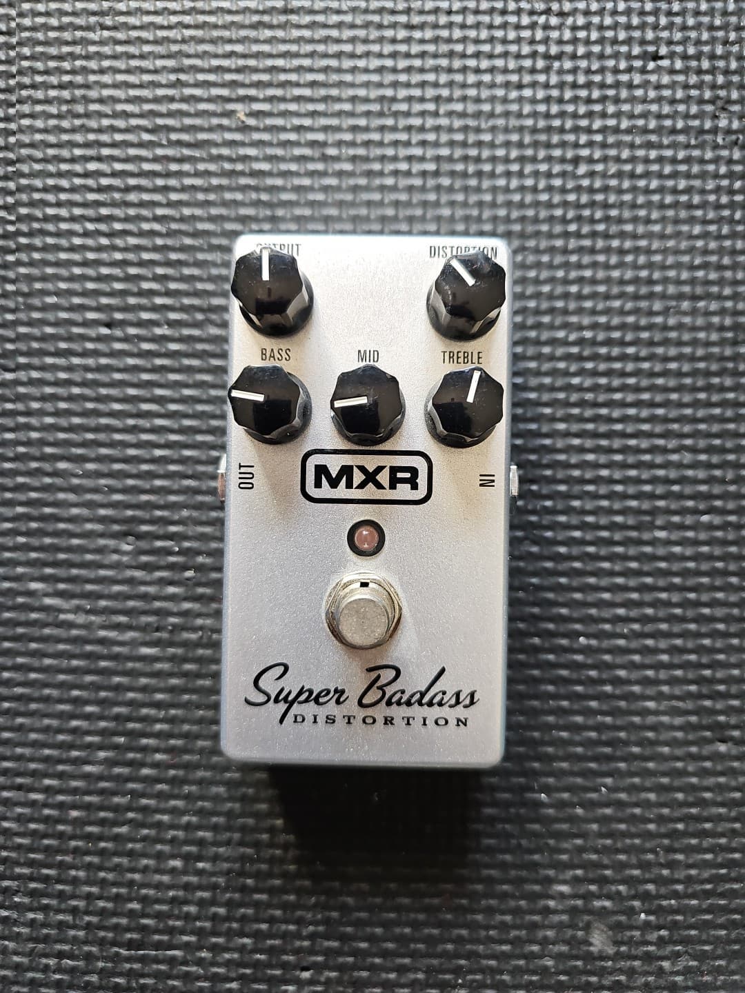 MXR Super Badass Distortion Analog Guitar Effects Pedal for Electric Guitar
