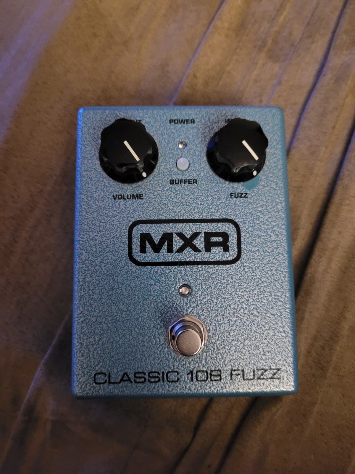 MXR Classic 108 Fuzz guitar effect pedal silicon