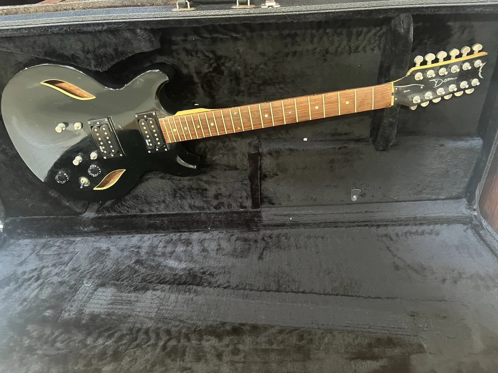 Dean Boca 12-string Electric Guitar w/ Cats Eye Sound Hole W/ Hard Case
