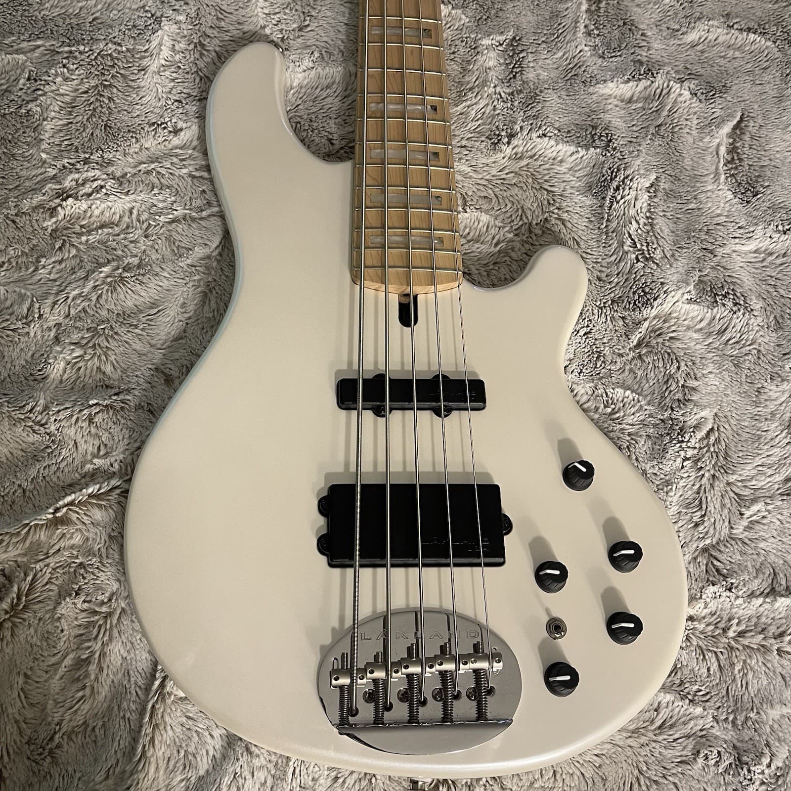 Lakland 55-02 5-String Solid Body Electric Bass White Maple Fretboard 22F RH