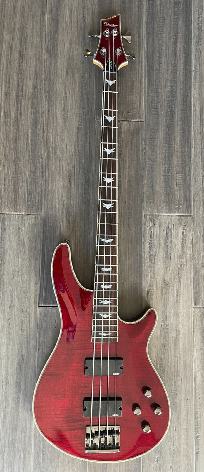 Schecter Omen Extreme 4 Bass Guitar