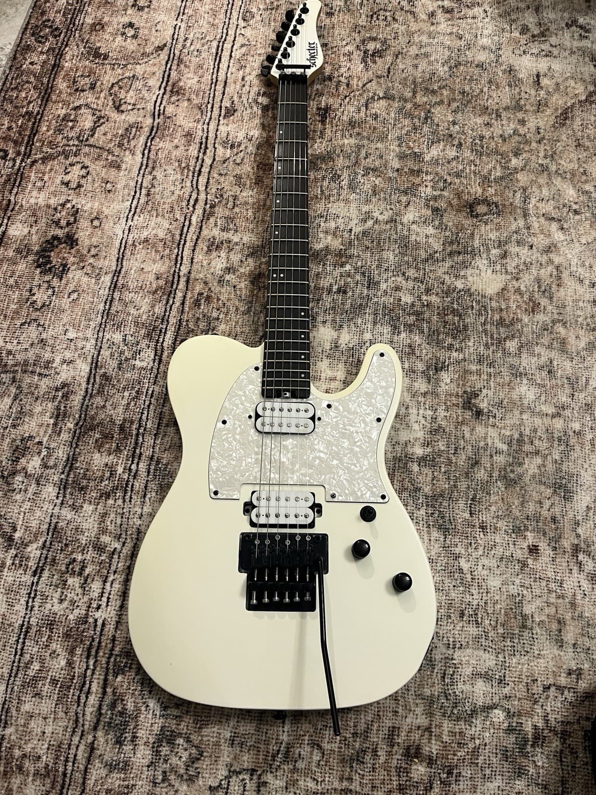 Schecter Sun Valley Super Shredder PT FR Metallic White Guitar + Free Gig Bag