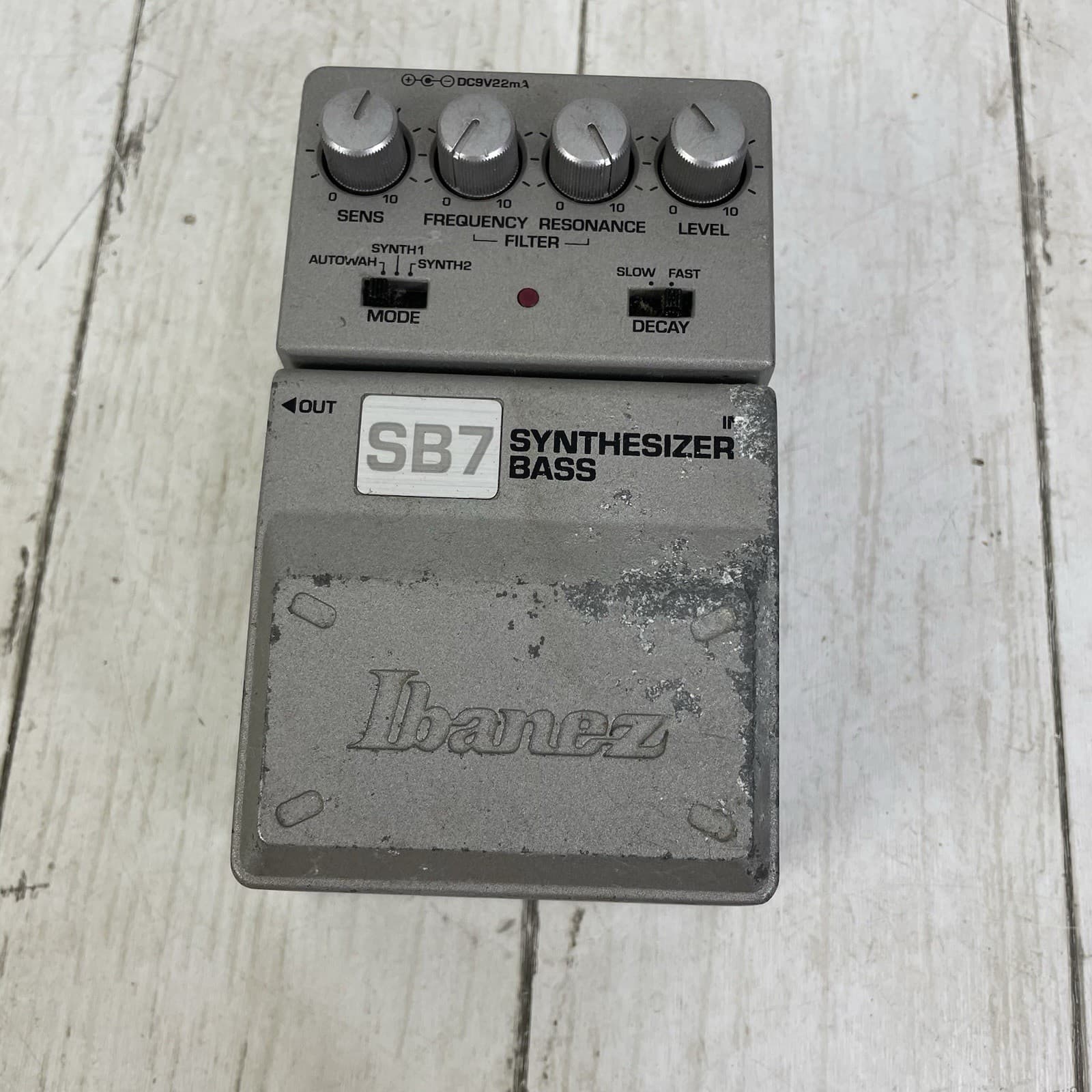 Ibanez SB7 Synthesizer Bass Tone Lok Guitar Effect Pedal - Untested