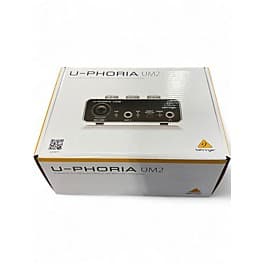 Behringer U-Phoria UM2 Audio Interface